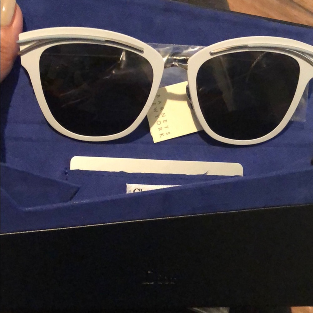 BNWT Dior Cat Eyed Sunglasses